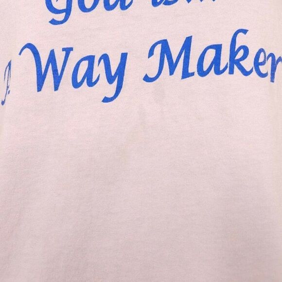 Vintage Christian T Shirt Mens Size Small Pink Y2K God Is A Way Maker King E - Picture 4 of 7